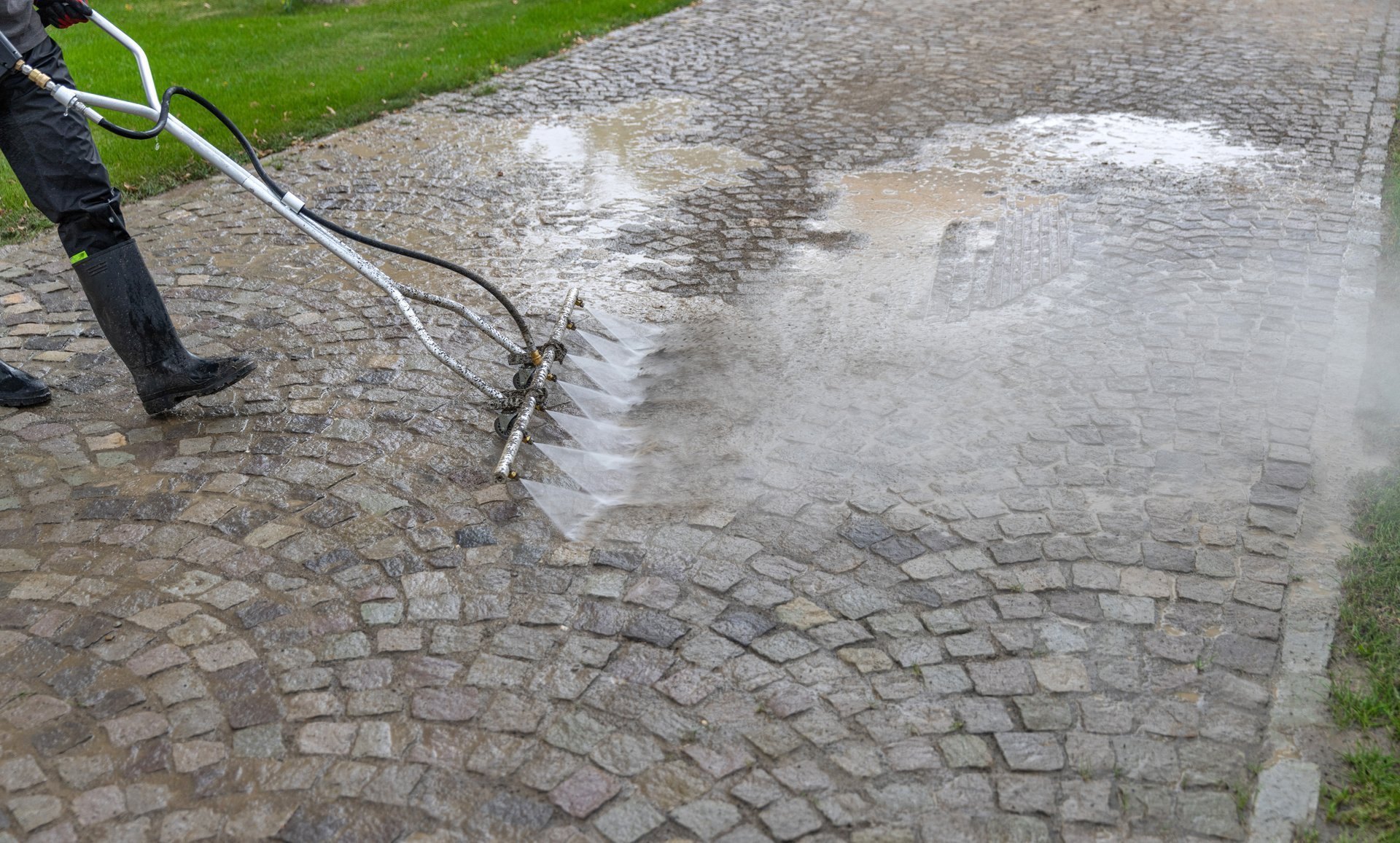 Professional pressure washing service